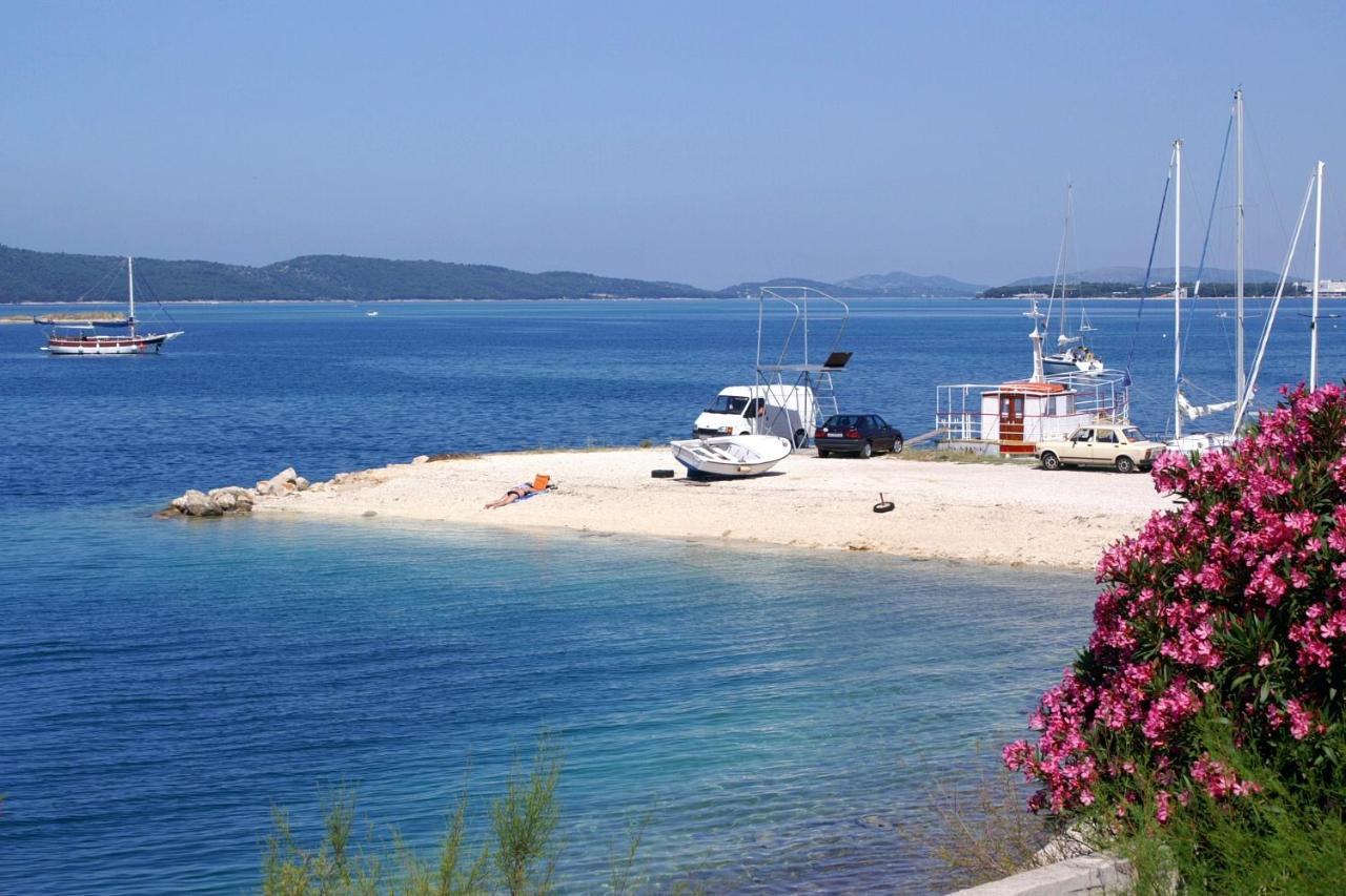 Apartments With A Parking Space Brodarica, Sibenik - 11262 Brodarica  Luaran gambar